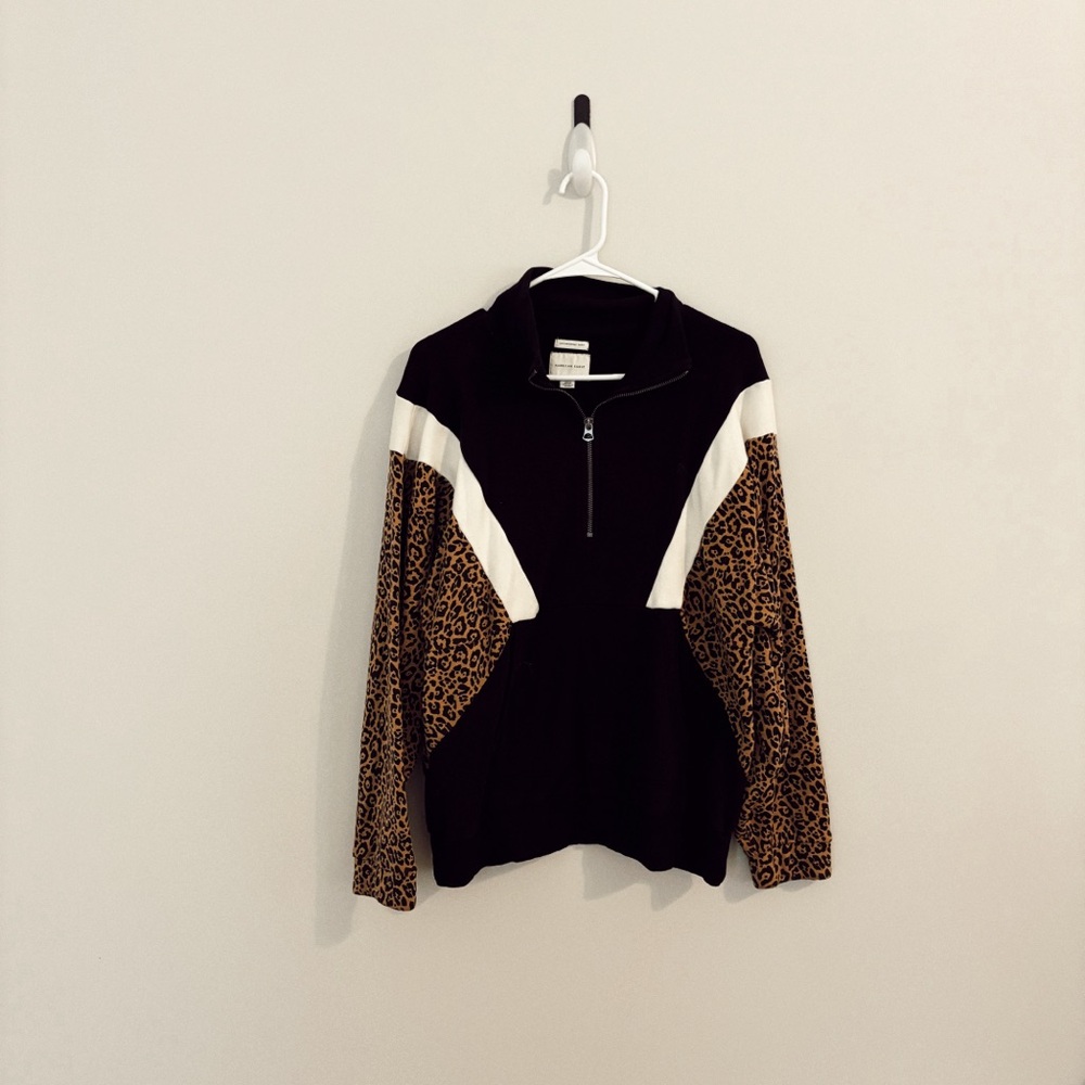 American Eagle Outfitters Black Pullover with Leopard Print & White Panels